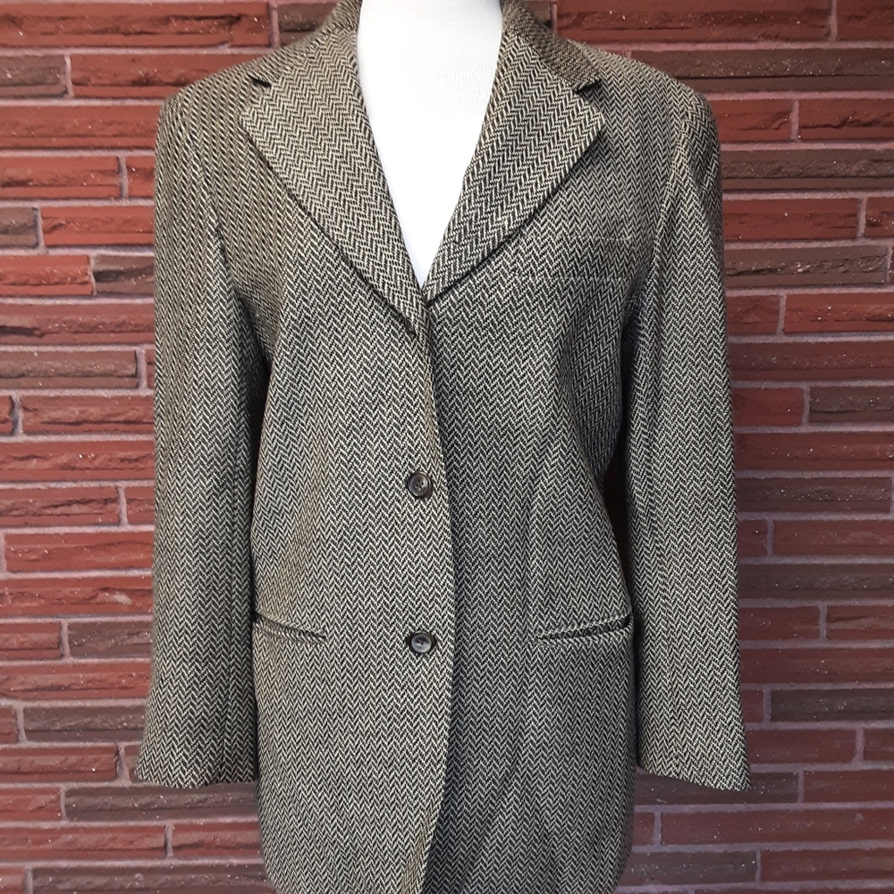 DKNY Vintage long jacket Size 4